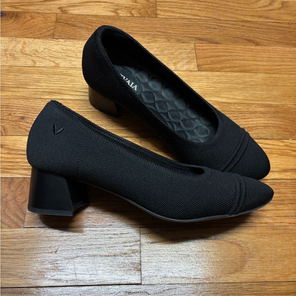 Vivaia Julie Heel Size 7.5